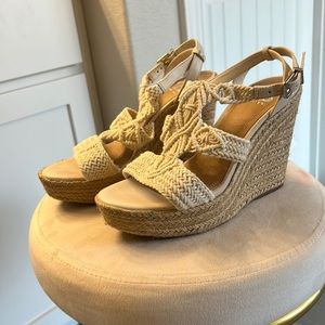 Gianni Bini Crochet Wedges
